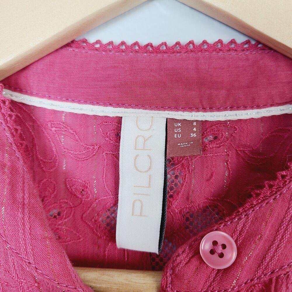 Pilcro Top 4 Raspberry Red Embroidered Lace‎ Metallic Thread Button-Front Blouse - Picture 8 of 11